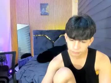 alluring_alpha from Chaturbate