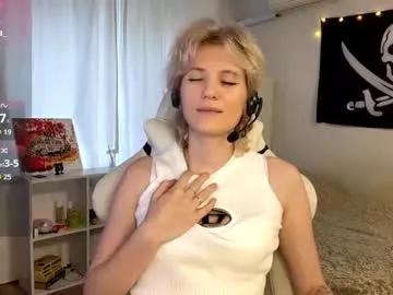 alluring_vibes_69 from Chaturbate