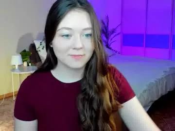alluringeyess from Chaturbate