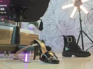 alma_fenix from Chaturbate