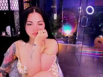 alma_pearl from Chaturbate