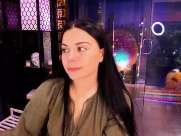alma_pearl from Chaturbate