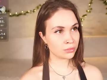 alma_yammy from Chaturbate