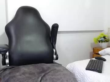 amadeus_18 from Chaturbate