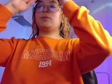 amalia_rosse_ from Chaturbate