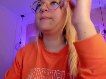 amalia_rosse_ from Chaturbate