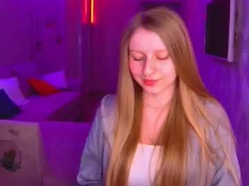 amaliaqueen999 from Chaturbate