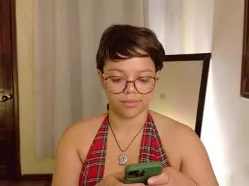 amand1_sweet from Chaturbate