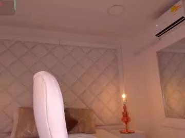 amanda_colin from Chaturbate