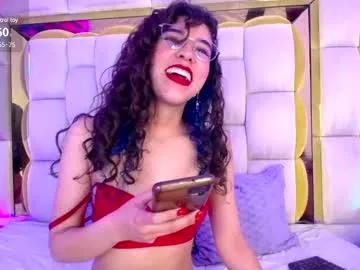 amara_davis1 from Chaturbate
