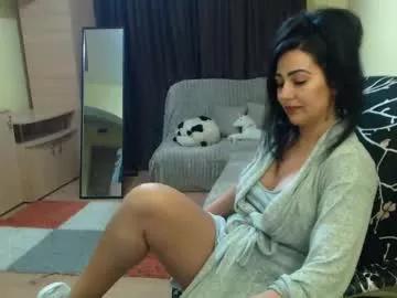 amazinerika from Chaturbate
