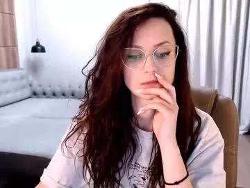 amazingeyes89 from Chaturbate