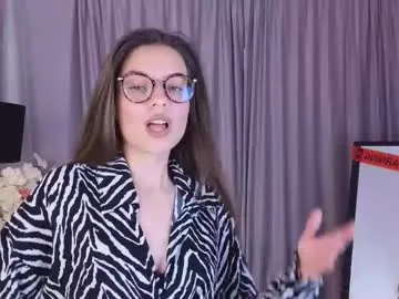 Private amelliloran19 on Chaturbate