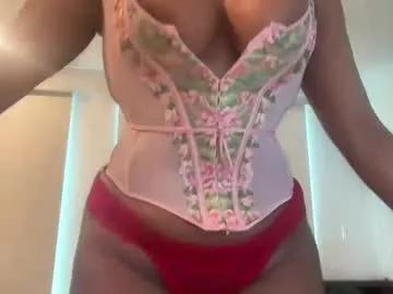 amiablack25 from Chaturbate