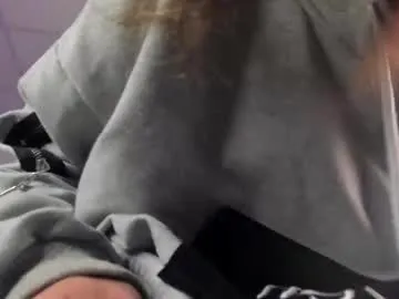 Freechat amira_blush on Chaturbate