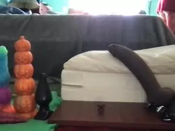 Analzilla from Chaturbate