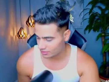 Andresfiit from Chaturbate