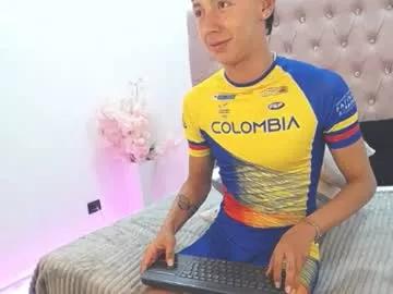 andress_brown from Chaturbate is Freechat