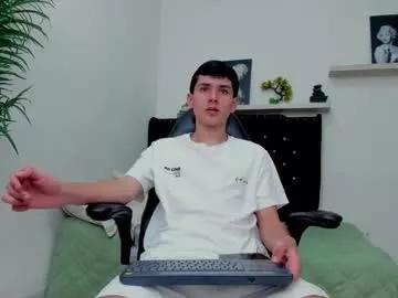andrewrestrepo from Chaturbate is Freechat