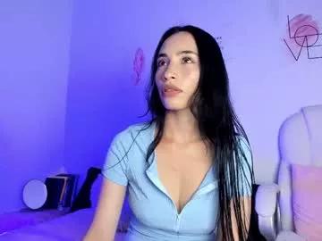 Angiiebylpz from Chaturbate