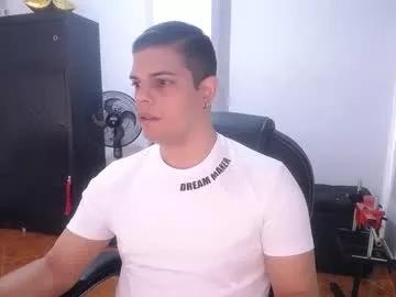 anndyhardy11 from Chaturbate