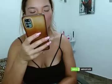 annie_che77y from Chaturbate