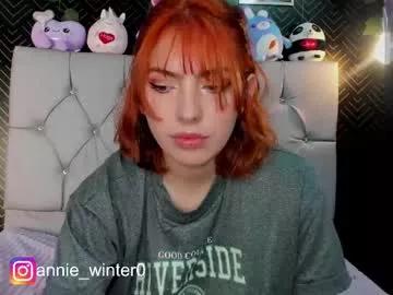 annie_winter1 from Chaturbate