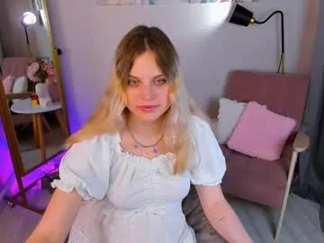 annie_xbaby from Chaturbate