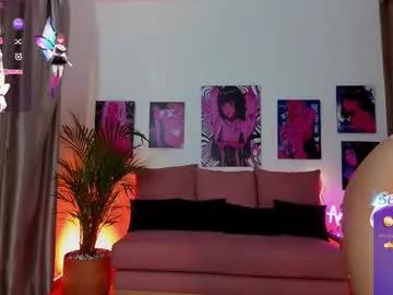 anniesweett01 from Chaturbate