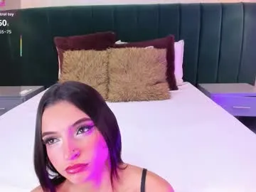 anniie_clarkson on Chaturbate 