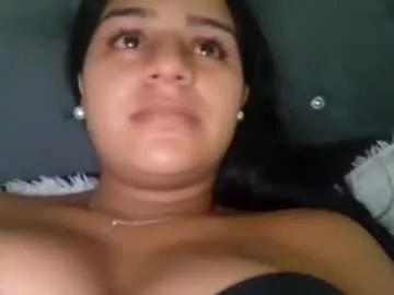 annrosse18 from Chaturbate
