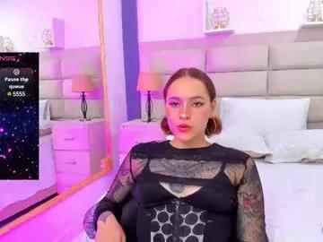 Annythomsonn from Chaturbate