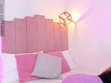 annywhitee from Chaturbate