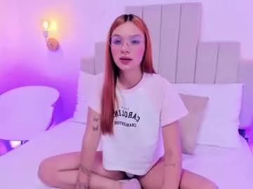 annywhitee from Chaturbate