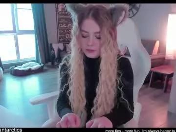 antarctic_ from Chaturbate