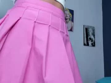 applehot_lr from Chaturbate