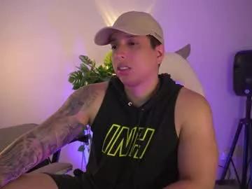 appolo_allen from Chaturbate