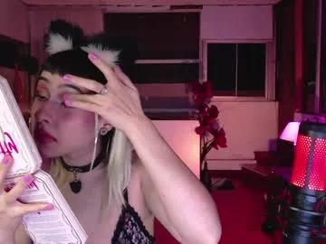 aquamarinebubble from Chaturbate