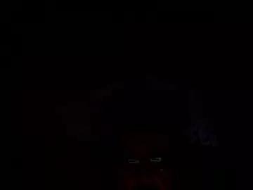 arammiran13 from Chaturbate