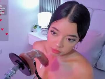 ari_petit from Chaturbate is Freechat