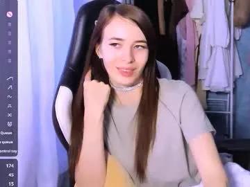 Ariamill from Chaturbate