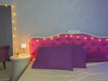ariana_petite from Chaturbate