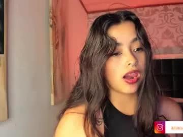 ariana_pierce from Chaturbate
