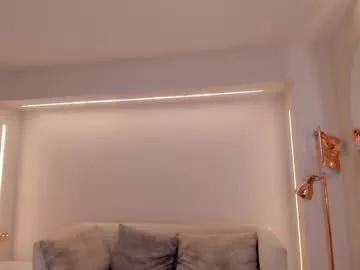 arianadumont from Chaturbate