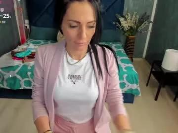 arianna_m00n from Chaturbate
