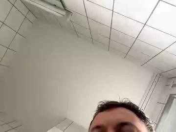 armyskater32 from Chaturbate is Freechat