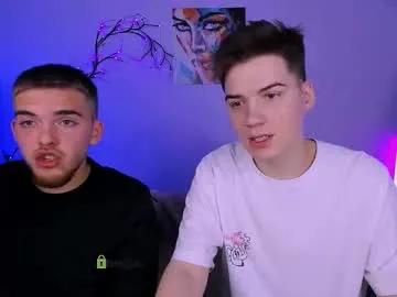 Ash_raven_ from Chaturbate