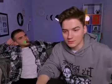 Ash_raven_ from Chaturbate