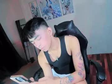 asian_yoohie from Chaturbate
