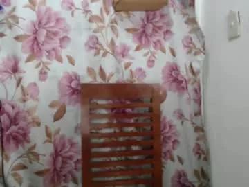 asianyummygian from Chaturbate